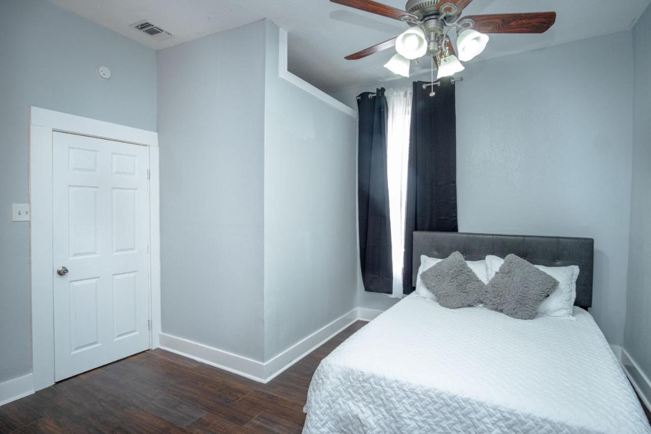 Remodeled Historic 2Br 1Ba House Near Downtown Apartment San Antonio Luaran gambar