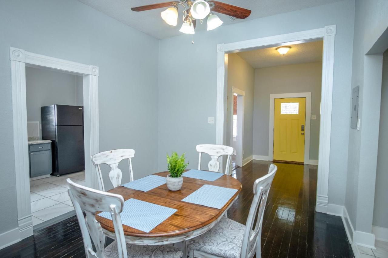 Remodeled Historic 2Br 1Ba House Near Downtown Apartment San Antonio Luaran gambar